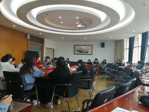 190304财政与公共管理学院召开3月份团支书例会照片1.jpg