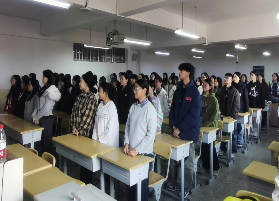 说明: 音乐党课